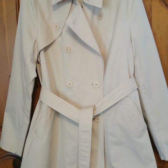 Sold - Picture 7 of 9